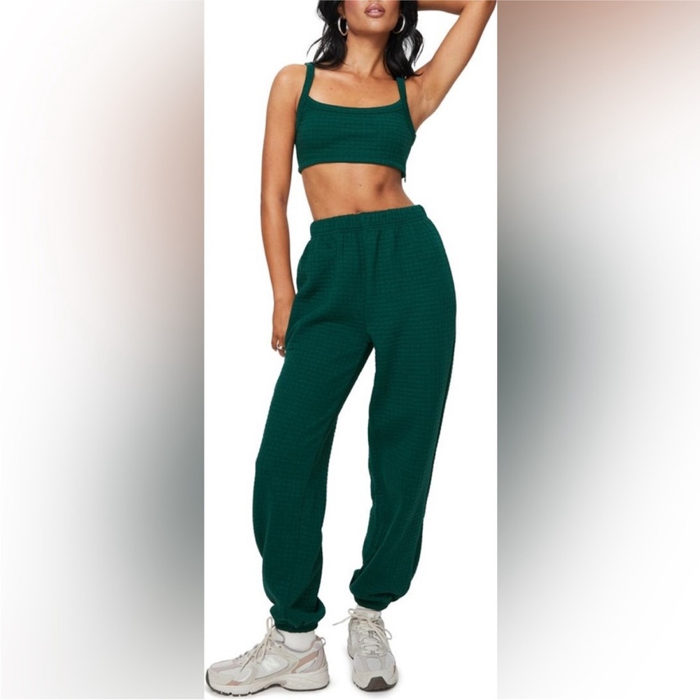Princess Polly green sweatpant set